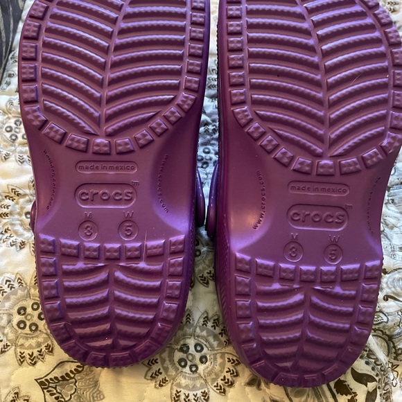 Crocs - Picture 4 of 4